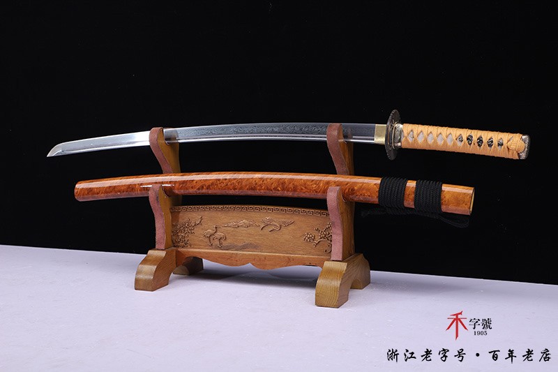 如意漢剣銅装鎏銀花紋鋼   古兵器 武具 刀装具 日本刀 模造刀 居合刀 如意漢剣銅装鎏銀花紋鋼 古兵器 武具 刀装具 日本刀 模造刀 居合刀